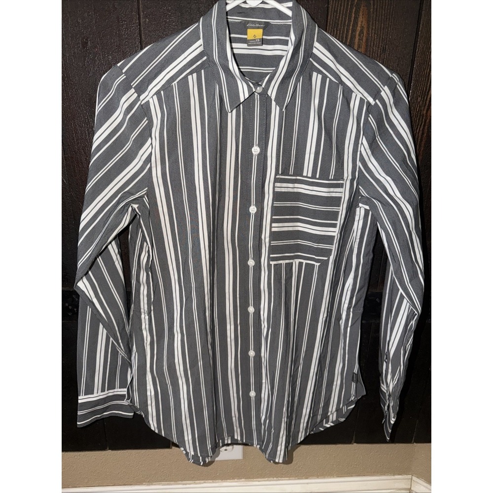 eddie bauer Striped Long Sleeve Button Up Size Xs Front Pocket I